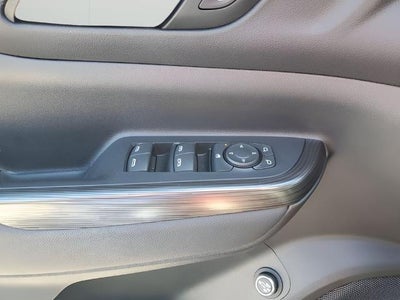 2023 GMC Acadia FWD SLT