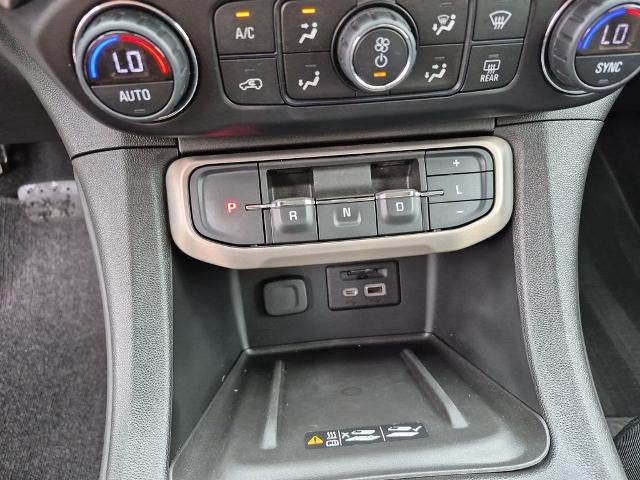 2022 GMC Acadia FWD Denali