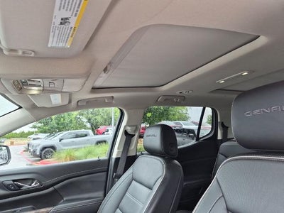 2022 GMC Acadia FWD Denali