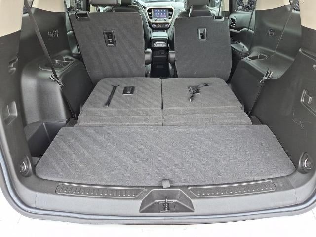 2022 GMC Acadia FWD Denali