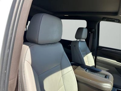 2023 GMC Yukon XL 2WD 4dr SLT