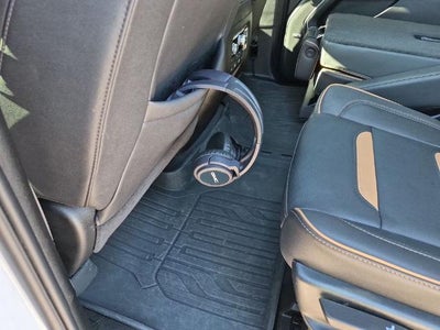 2023 GMC Yukon 4WD 4dr AT4