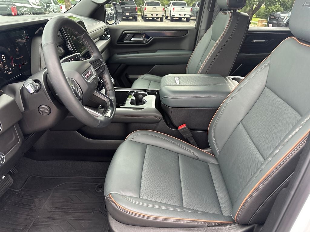 2025 GMC Yukon 4WD 4dr AT4