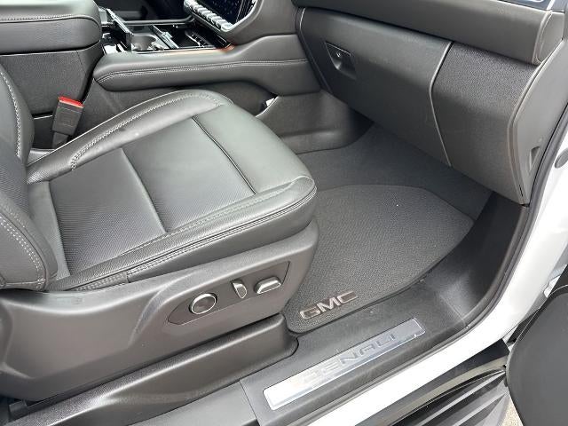 2025 GMC Yukon 4WD 4dr Denali