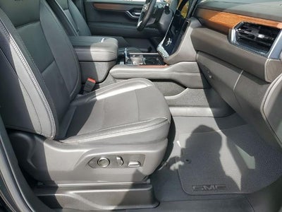 2025 GMC Yukon 4WD 4dr Denali