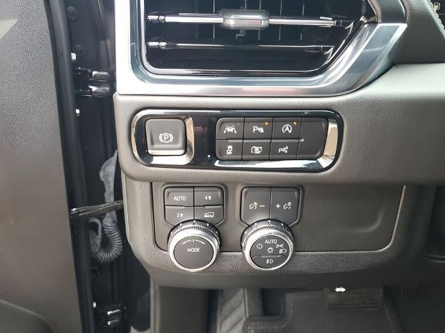 2025 GMC Yukon 4WD 4dr Denali