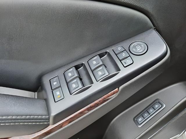 2017 GMC Yukon XL 4WD 4dr SLT