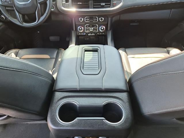 2023 GMC Yukon XL 4WD 4dr AT4