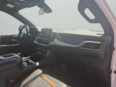 2022 GMC Yukon XL 4WD 4dr AT4