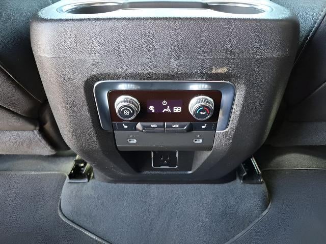 2022 GMC Yukon XL 4WD 4dr AT4