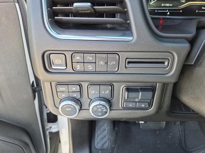 2022 GMC Yukon XL 4WD 4dr AT4