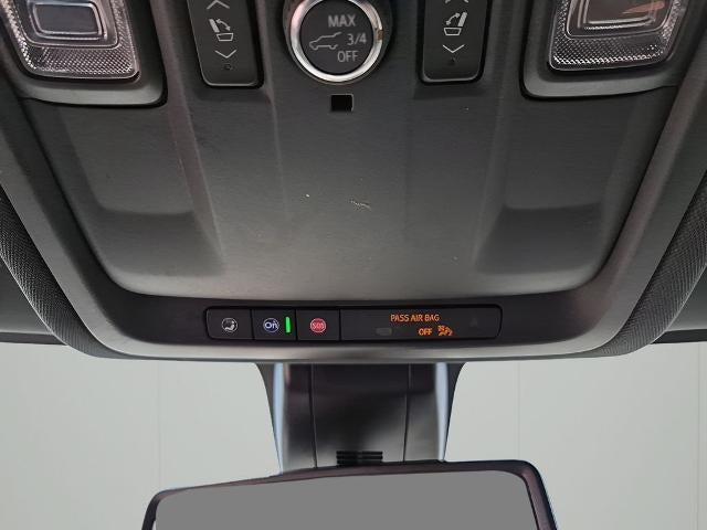 2022 GMC Yukon XL 4WD 4dr AT4