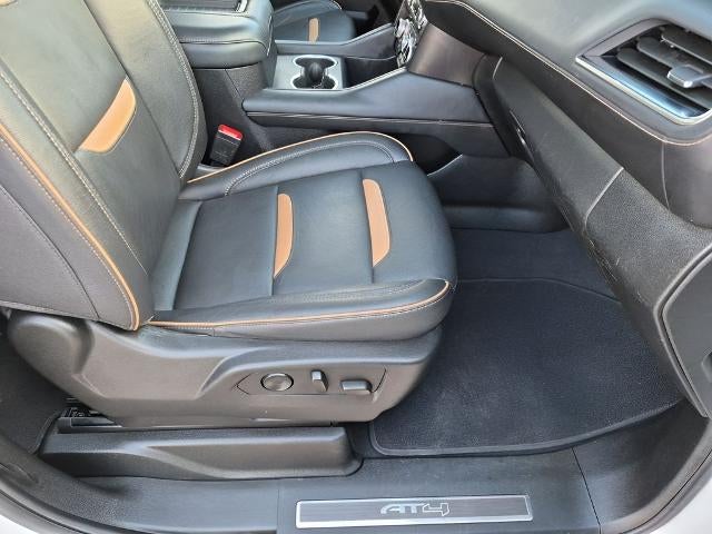 2024 GMC Yukon XL 4WD 4dr AT4