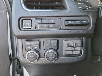 2024 GMC Yukon XL 4WD 4dr AT4