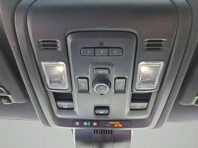 2024 GMC Yukon XL 4WD 4dr AT4