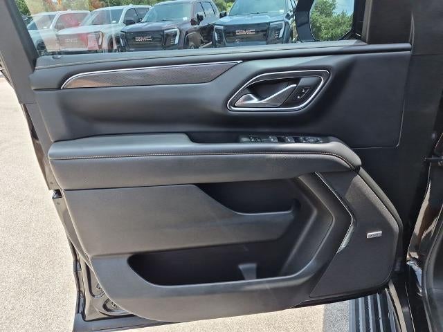 2022 GMC Yukon XL 4WD 4dr AT4