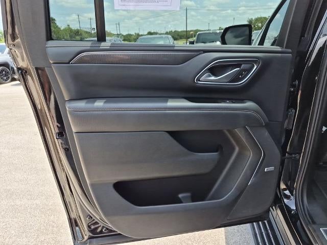 2022 GMC Yukon XL 4WD 4dr AT4