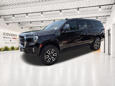 2022 GMC Yukon XL 4WD 4dr AT4