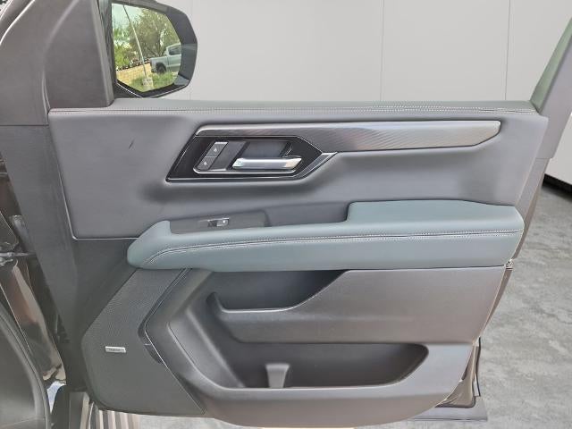 2025 GMC Yukon XL 4WD 4dr AT4
