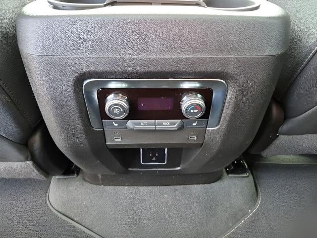 2025 GMC Yukon XL 4WD 4dr AT4