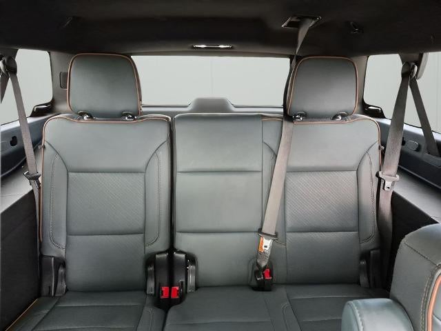 2025 GMC Yukon XL 4WD 4dr AT4