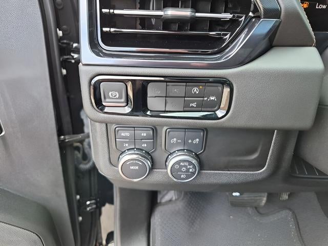 2025 GMC Yukon XL 4WD 4dr AT4