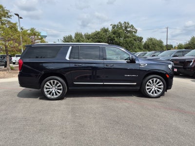 2023 GMC Yukon XL Denali