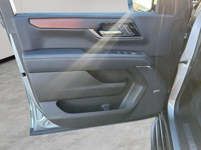 2025 GMC Yukon XL 4WD 4dr Denali