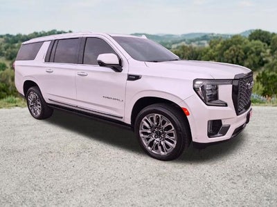 2023 GMC Yukon XL 4WD 4dr Denali Ultimate