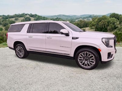 2023 GMC Yukon XL 4WD 4dr Denali Ultimate
