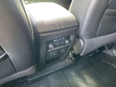 2019 Chevrolet Traverse FWD 2LT