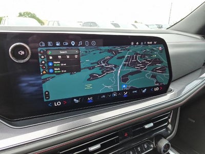 2025 Chevrolet Suburban 4WD RST