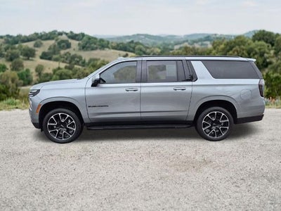 2025 Chevrolet Suburban 4WD RST