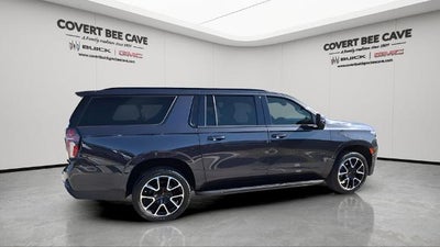 2022 Chevrolet Suburban 2WD RST