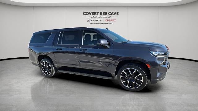 2022 Chevrolet Suburban 2WD RST