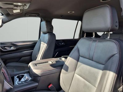 2022 Chevrolet Suburban 2WD RST