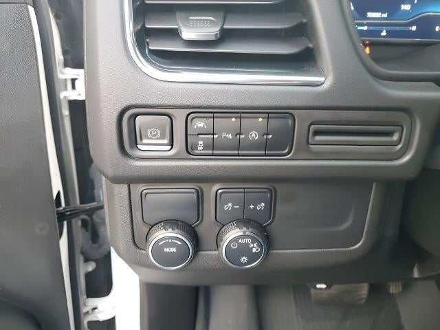 2023 Chevrolet Suburban 2WD RST