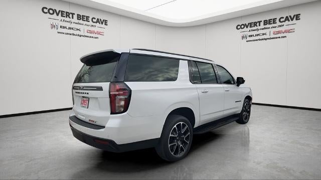 2023 Chevrolet Suburban 2WD RST