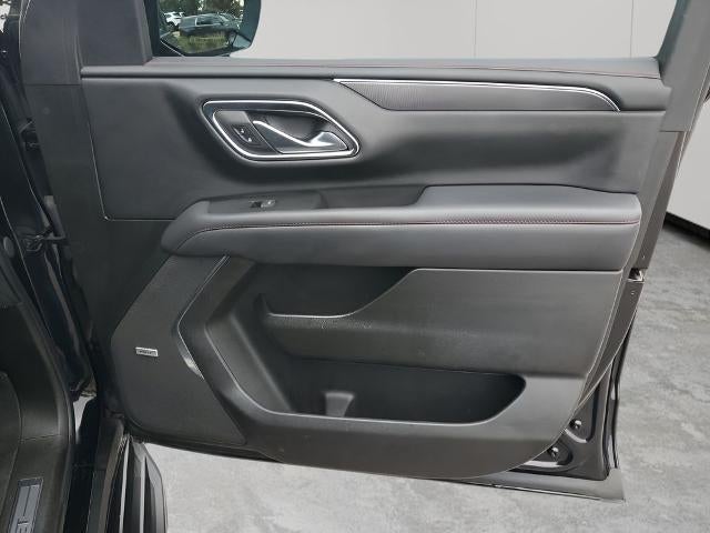 2022 Chevrolet Suburban 4WD RST