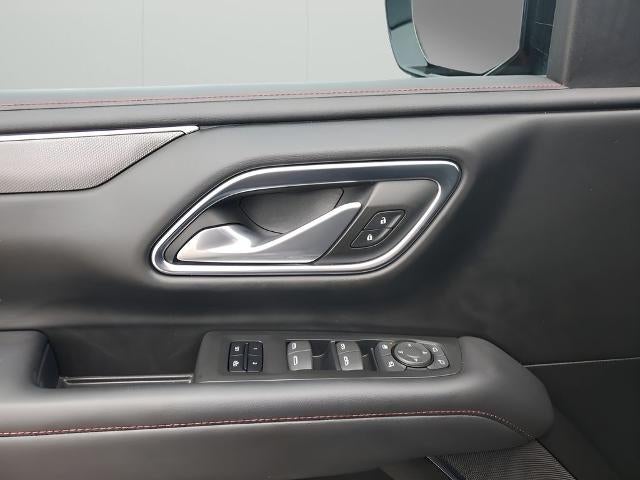 2022 Chevrolet Suburban 4WD RST