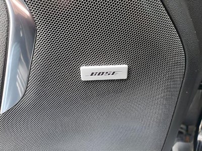 2022 Chevrolet Suburban 4WD RST