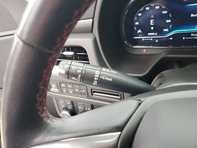 2022 Chevrolet Suburban 4WD RST