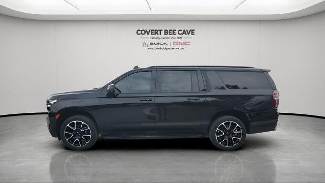 2022 Chevrolet Suburban 4WD RST