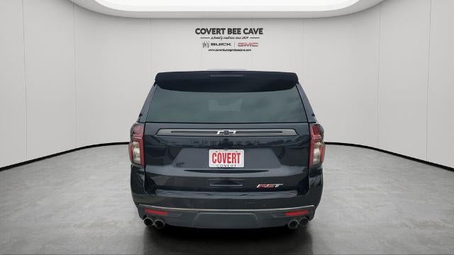 2022 Chevrolet Suburban 4WD RST