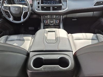 2023 Chevrolet Suburban 4WD RST