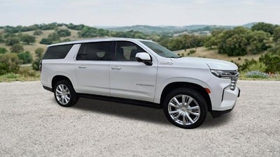 2023 Chevrolet Suburban 4WD High Country