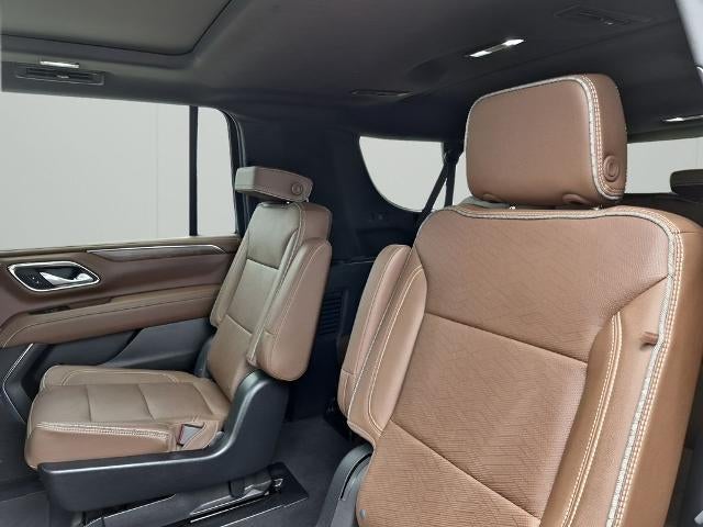 2023 Chevrolet Suburban 4WD High Country