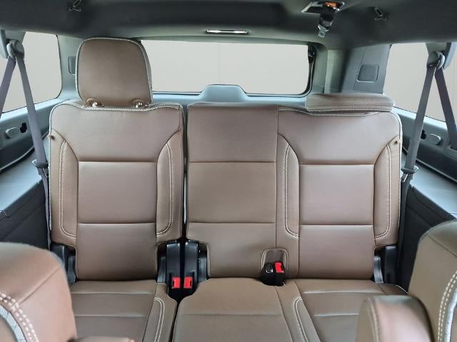 2023 Chevrolet Suburban 4WD High Country