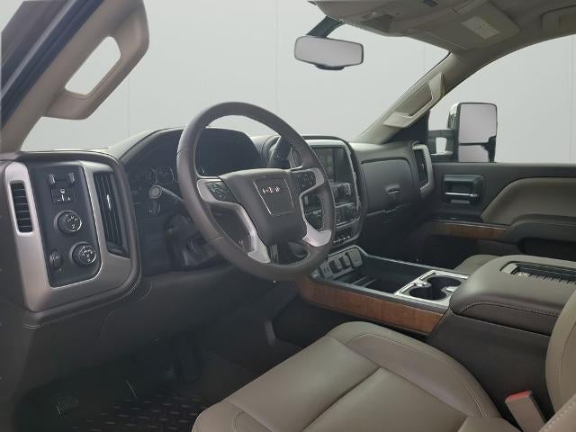 2016 GMC Sierra 2500 HD Crew Cab Standard Box 4-Wheel Drive SLT