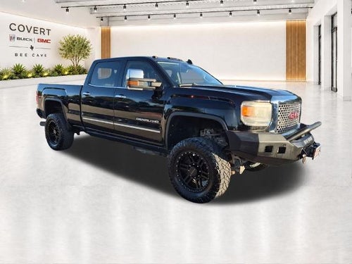 2016 GMC Sierra 2500 HD Crew Cab Standard Box 4-Wheel Drive Denali